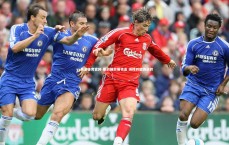 yy易游体育官网-鏖战强敌展铁血 拼搏到底铸逆转